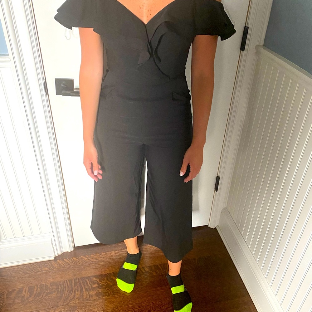 Black Jumpsuit perfect for any occasion! - Picture 2 of 3
